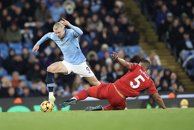 Manchester City hayata döndü!