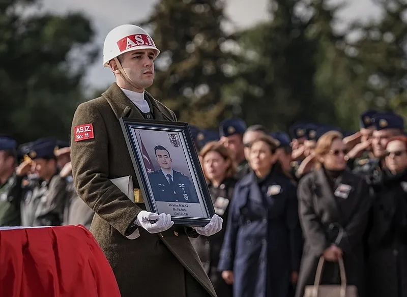 Şehit İbrahim Bolat'ın çocukluk hayali asker olmaktı: Küçüklüğünde askeriyenin yerine gidip oradan su içerdi-7