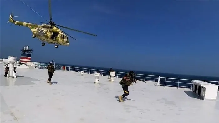 Yunan donanmasında kriz! İstifalar, personelin yaşadığı ekonomik sorunları gündeme getirdi: Ticari gemilere kaçıyorlar-5