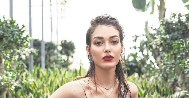 Zirvede çicek açtı