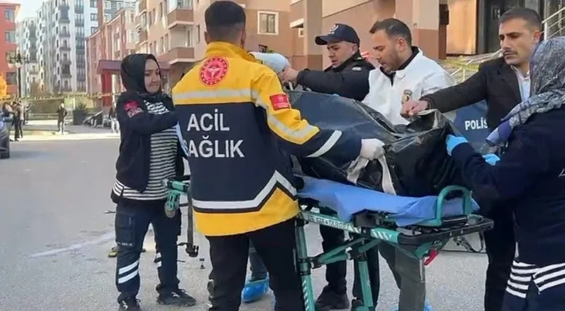 Cezaevi izni kanlı son: Önceden bıçakladığı kadını katledip intihar etti (İHA)