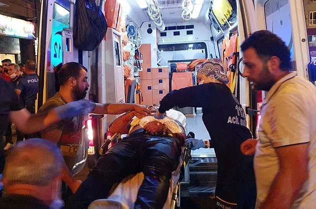 Yer Adana... Kardeşlerin kavgası kanlı bitti!