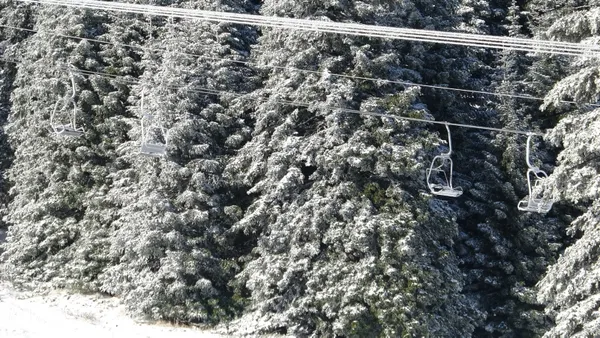 2-aralik-persembe-hava-durumu-meteorolojiden-kar-ve-firtina-uyarisi-istanbula-kar-yagacak-mi-1638415265887.jpg 2 ARALIK PERŞEMBE HAVA DURUMU | Meteoroloji'den kar ve fırtına uyarısı! İstanbul'a kar yağacak mı?-8