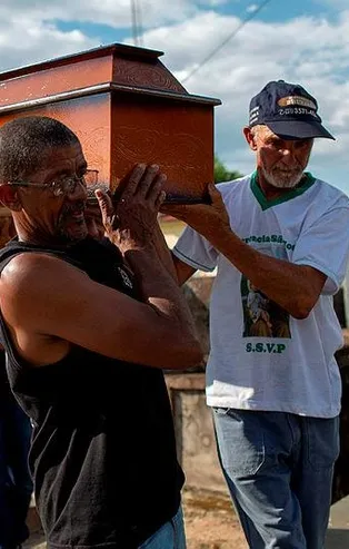 Brezilya'da barajın çökmesi sonucu ölenlerin sayısı 84'e yükseldi
