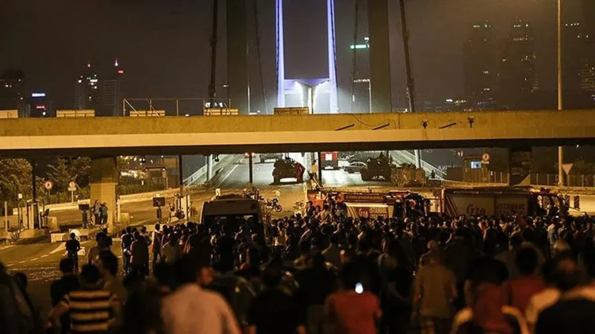 1 Kasım seçimlerinden 15 Temmuz'a... FETÖ'nün darbe planı adım adım hazırlandı