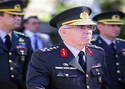 Orgeneral Iğsız görevini devretti