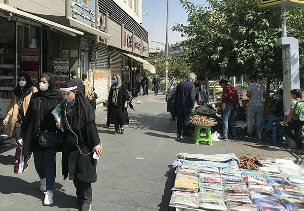 kovid-golgesinde-egitim-dunyada-nasil-iste-ders-zili-oncesi-ulke-ulke-kapsamli-inceleme-1599747426521.jpg Türkiye ve dünyada ilk zil böyle çalacak! İşte ülke ülke kapsamlı rapor-4