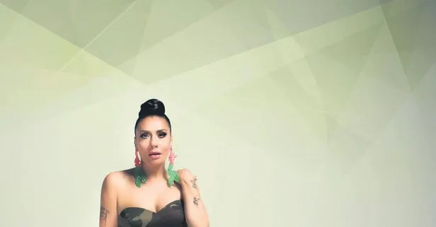 Popçu Işın Karaca'dan eski eşi Sedat Doğan’a kırmızı kart