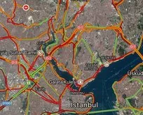 İstanbul’da yağmur yağdı, trafik kitlendi