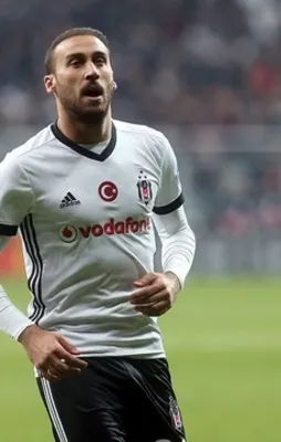 İngilizler duyurdu! Cenk Tosun rekor bedelle Everton'da