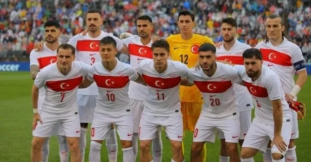 Milli takımda Eren Elmalı şoku! Yıldızf futbolcu devam edemedi