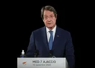 GKRY lideri Nikos Anastasiadis, Kuzey Kıbrıs Türk Cumhuriyetinde Cumhurbaşkanı seçilen Ersin Tatarı tebrik etti