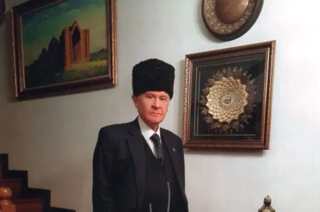 Bahçeli'den Bay Kemal'e fotoğraflı gönderme