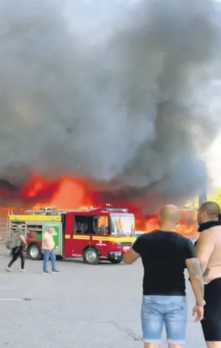 Rusya, Ukrayna’da bir AVM'yi vurdu! 10 kişi hayatını kaybetti