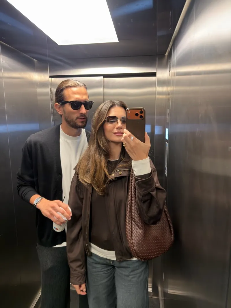 melisa-asli-pamuk-ve-yusuf-yazicidan-mylan-bebekli-paylasim-1773815074084.jpg Melisa Aslı Pamuk ve Yusuf Yazıcı'dan Mylan bebekli paylaşım!-3