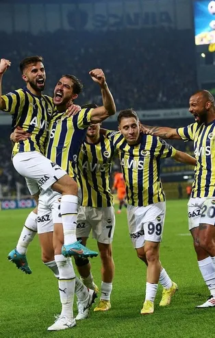 Fenerbahçe'ye talih kuşu kondu! Mbwana Samatta ve Mergim Berisha'dan 8 milyon euro