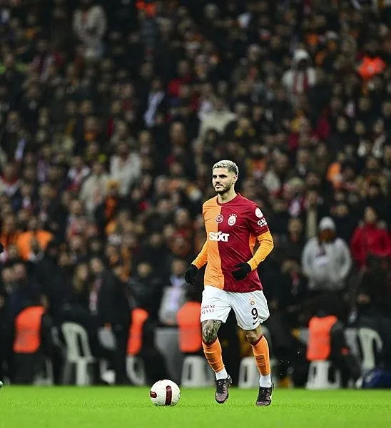 aslan-gibi-seri-galatasaray-super-ligde-son-21-macin-19unu-kazandi-1702159410693.jpeg 'Aslan' gibi seri! Galatasaray Süper Lig'de son 21 maçın 19'unu kazandı-2