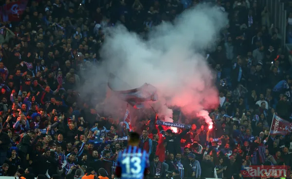 Trabzonspor taraftarı şampiyonluğu kutluyor! Renkli görüntüler... - 27