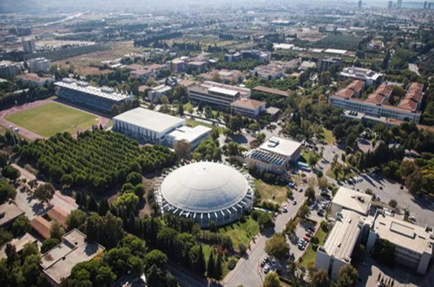 Ege Üniversitesi 63 öğretim üyesi alacak