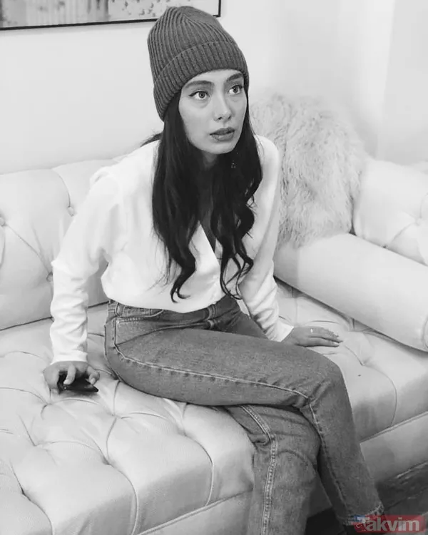 Neslihan Atagül’ün pozlarına tepki yağdı! “Gereksiz çıplaklık” Gözler 7 yıllık eşi Kadir Doğulu’da! İhanet, ifşa, alyans derken... - 5