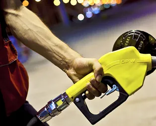 Benzine indirim yapıldı