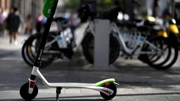 İngiltere'de scooter ile hız yaptı cezayı yedi! Türkiye'deki cezalar fazla diyenler bir de buna bakın-2