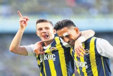 Kurtarıcı sahnede!