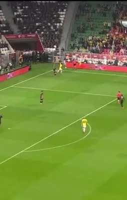 Mustafa Yumlu'dan alkış alan hareket!