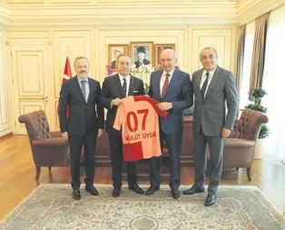 Cengiz’den Uysal’a ziyaret