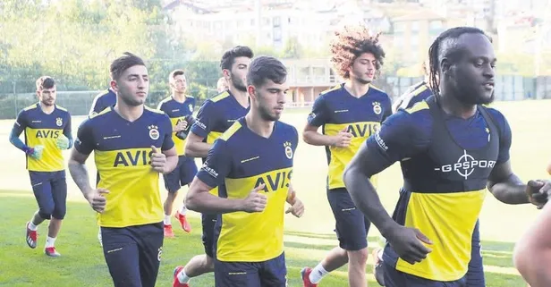 Fener’den sezona merhaba