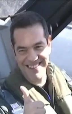 Çipras'tan komik 'gözdağı' şovu!