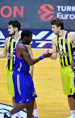 Avrupa'daki Türk derbisi Fenerbahçe'nin