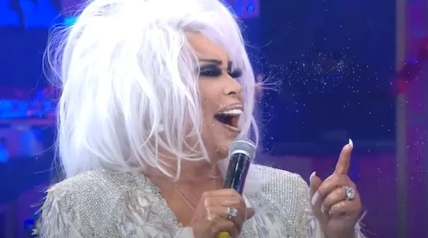 İbo Show yılbaşı 2021 konukları kimler? 31 Aralık yılbaşı gecesi İbo Show'da kimler var?-2