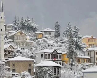 Yarın okullar tatil mi? Hangi illerde ve ilçelerde okullar tatil edildi? 11 Şubat Salı kar tatili var mı? MEB ve Valilik açıklaması