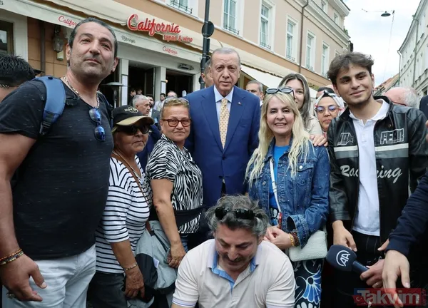 Başkan Erdoğan tarihi zirve için Litvanya'da! Çiçeklerle karşılandı - 10