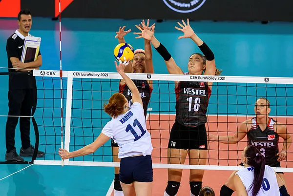 turkiye-hollanda-voleybol-maci-ne-zaman-turkiye-hollanda-maci-saat-kacta-1629747658126.jpg