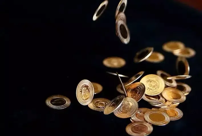 DİBİ GÖRDÜ! Altın neden düşüyor?