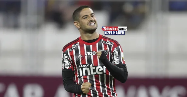 Galatasaray'da flaş bir isim gündeme geldi! Dünya futbolunu sallamıştı...