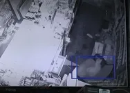 Kahramanmaraştaki deprem anı kamerada: Dükkanda bulunan kedi 10 saniye önce...