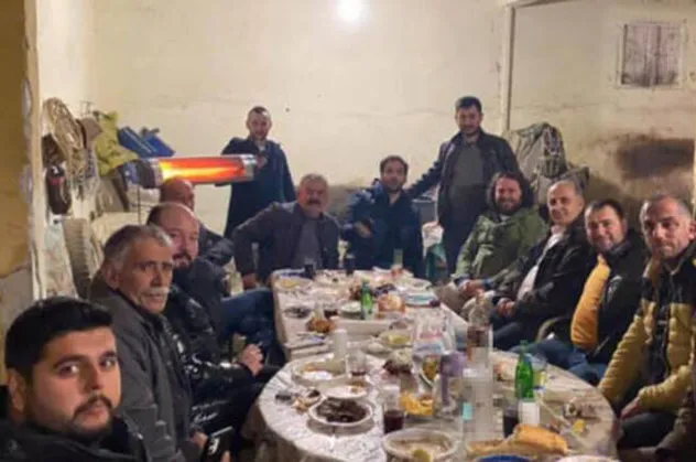 İYİ Partili Aytekin Kaya kısıtlamaları hiçe sayıp doğum gününü kutlamıştı! Cezaları belli oldu
