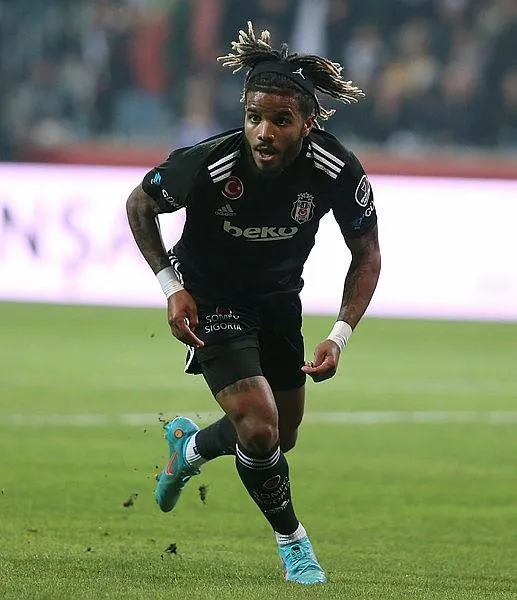 senol-gunestenvalentin-rosier-icin-sok-rapor-teklif-gelirse-satin-1670631720462.jpeg Şenol Güneş'ten Valentin Rosier için şok rapor: Teklif gelirse satın-3