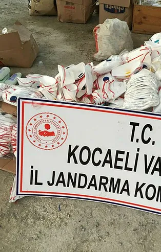 Kocaeli’nin Gebze ilçesinde 2 milyon liralık tarihi geçmiş ürün ele geçirildi!