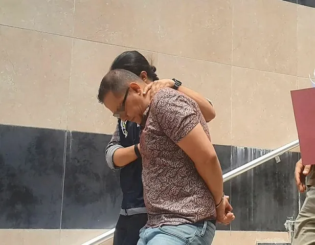 Bankada dehşet anları! Soygun yapmaya çalıştı ancak...-4
