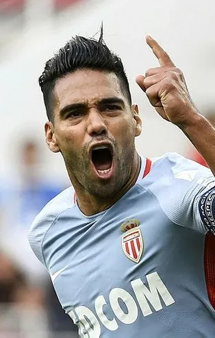 Monaco'nun Falcao kararı sonrası Galatasaray taraftarı sosyal medyayı ayağa kaldırdı!