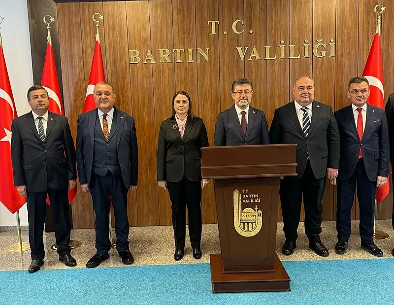 Başkan Erdoğan, Bakan Yumaklı'nın Bartın'da katıldığı seçim irtibat bürosu açılışına telefonla bağlandı: 31 Mart'ta AK Partimiz zaferle çıkacak-7