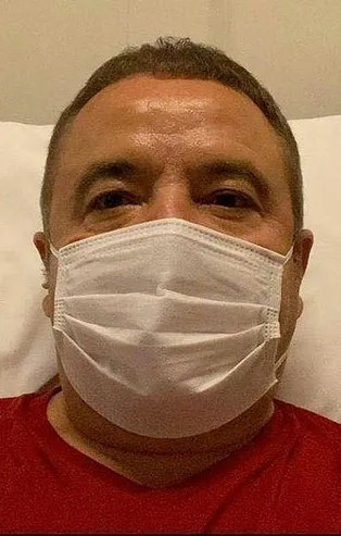 CHP'li Antalya Büyükşehir Belediye Başkanı Muhittin Böcek'e trakeostomi uygulandı