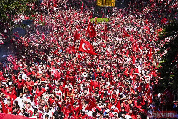 Türkiye-Portekiz maçı öncesi Türk taraftarlar Dortmund'u adeta kırmızı beyaza boyadı | Filistin yine unutulmadı - 50