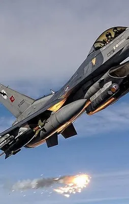 TSK'dan terör örgütlerine bombardıraman