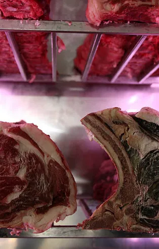 Bayram öncesi uzmanlar uyardı! Eti bu şekilde tüketmek bakteri üretir