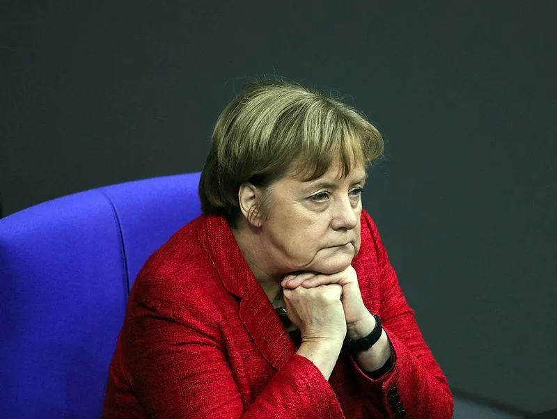 Almanlar Merkel'e savaş açtı